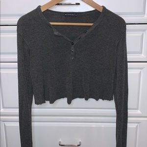 Brandy Melville LS Crop